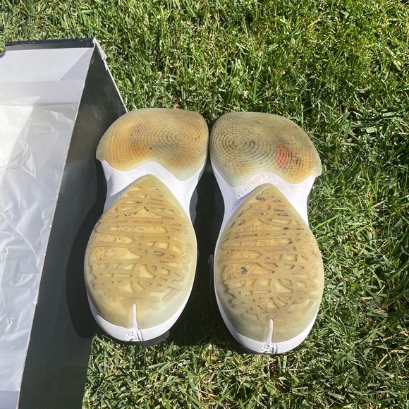 Used Mens size 10.5 Nike Zoom Freak 2 - Picture 6 of 7